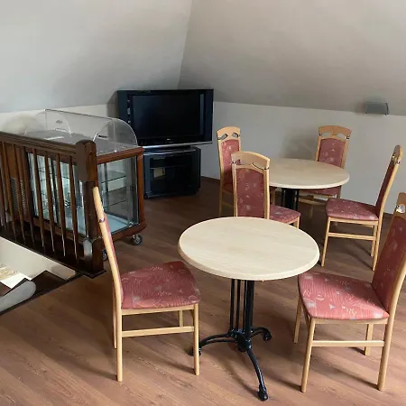 Rozkos Casa de hóspedes Prŭhonice