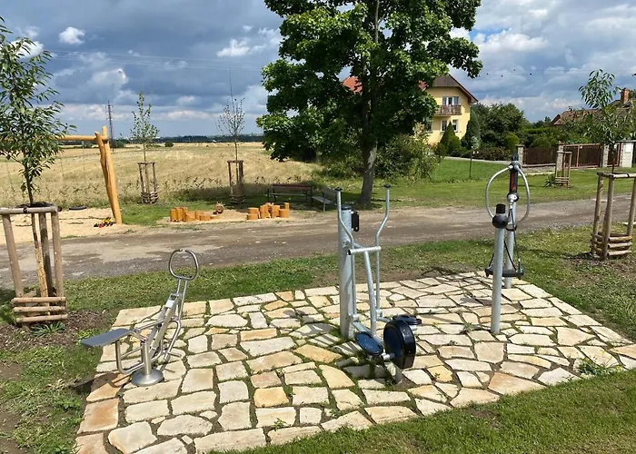 Rozkos Gasthof Průhonice